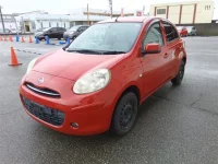 Nissan MARCH лот № 7528 оценка 4  с аукциона в Японии 2