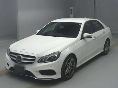 Mercedes-Benz E CLASS  с аукциона в Японии