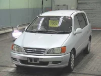 Toyota IPSUM лот № 7005 оценка 3  с аукциона в Японии 2