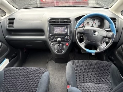 Honda STREAM  с аукциона в Японии