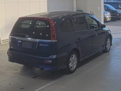 Honda STREAM  с аукциона в Японии