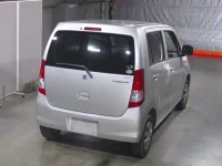 Suzuki WAGON R лот № 3001 оценка R  с аукциона в Японии 1