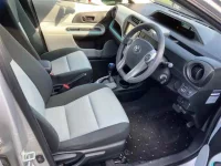 Toyota AQUA лот № 30021 оценка 4  с аукциона в Японии 6