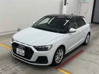 Audi A1 лот № 30022 оценка 4.5  с аукциона в Японии 3
