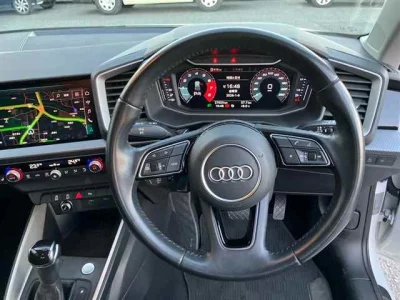 Audi A1  с аукциона в Японии