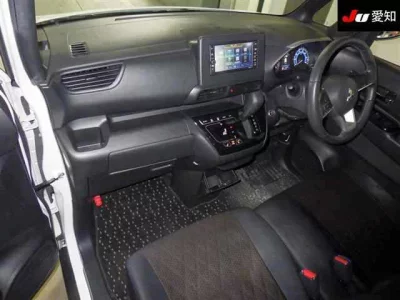 Mitsubishi EK X SPACE