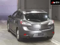 Mazda AXELA лот № 389 оценка 3.5  с аукциона в Японии 1