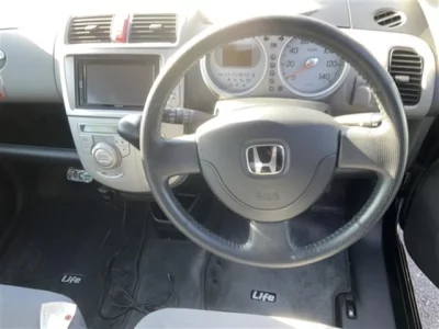 Honda LIFE  с аукциона в Японии