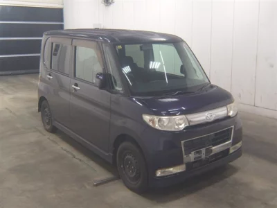 Daihatsu TANTO  с аукциона в Японии