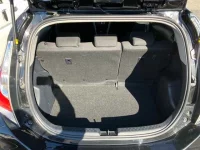 Toyota AQUA лот № 30025 оценка R  с аукциона в Японии 9