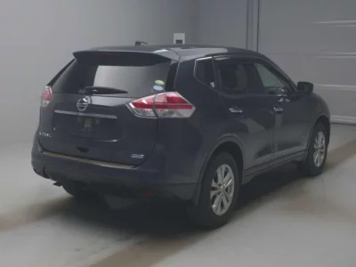Nissan X-TRAIL  с аукциона в Японии