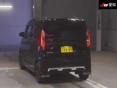 Mitsubishi DELICA MINI  с аукциона в Японии