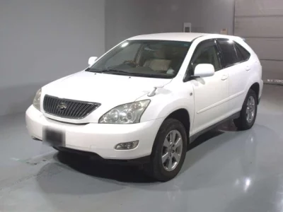 Toyota HARRIER  с аукциона в Японии