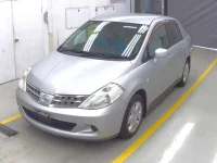 Nissan TIIDA LATIO лот № 5027 оценка 3.5  с аукциона в Японии 2