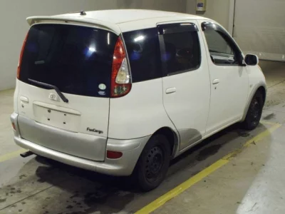 Toyota FUNCARGO  с аукциона в Японии