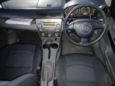 Mazda DEMIO  с аукциона в Японии