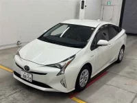 Toyota PRIUS лот № 30031 оценка 3.5  с аукциона в Японии 3