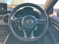 Mazda MAZDA2 лот № 30032 оценка 4  с аукциона в Японии 2