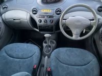 Toyota VITZ лот № 31 оценка 3.5  с аукциона в Японии 3