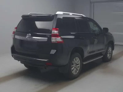 Toyota LAND CRUISER PRADO  с аукциона в Японии