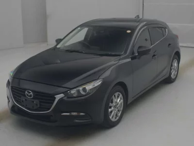 Mazda AXELA  с аукциона в Японии