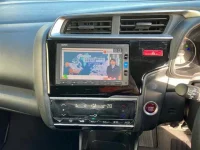 Honda FIT лот № 30037 оценка 4  с аукциона в Японии 5