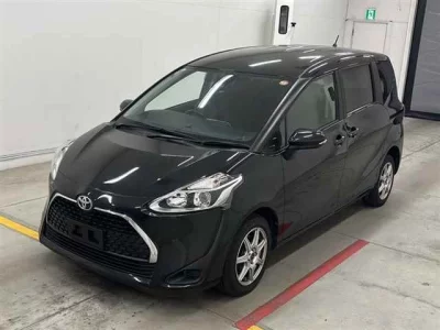 Toyota SIENTA  с аукциона в Японии