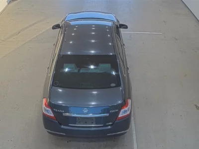 Nissan TEANA  с аукциона в Японии