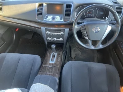 Nissan TEANA  с аукциона в Японии