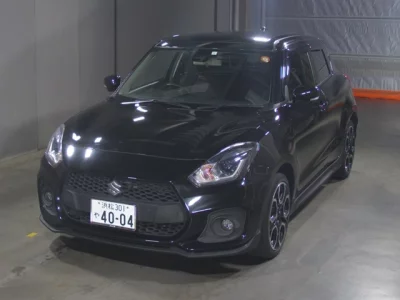 Suzuki SWIFT  с аукциона в Японии