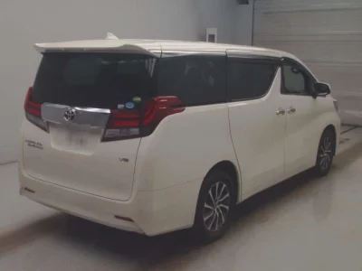 Toyota ALPHARD  с аукциона в Японии