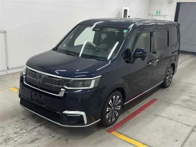 Honda STEP WAGON  с аукциона в Японии