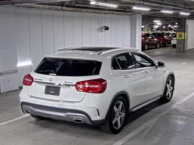 Mercedes-Benz GLA CLASS