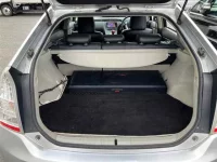 Toyota PRIUS лот № 30046 оценка 3.5  с аукциона в Японии 9