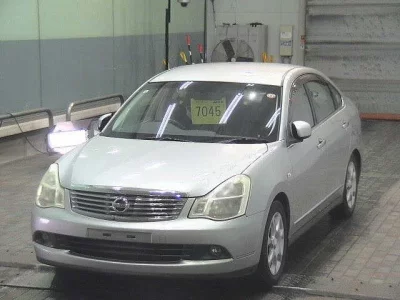 Nissan SYLPHY  с аукциона в Японии