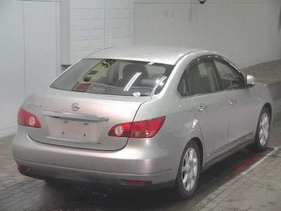 Nissan SYLPHY  с аукциона в Японии