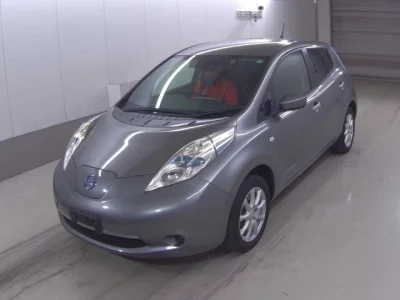 Nissan LEAF  с аукциона в Японии