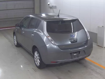 Nissan LEAF  с аукциона в Японии