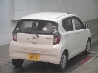 Daihatsu MIRA E S лот № 7043 оценка 3.5  с аукциона в Японии 3