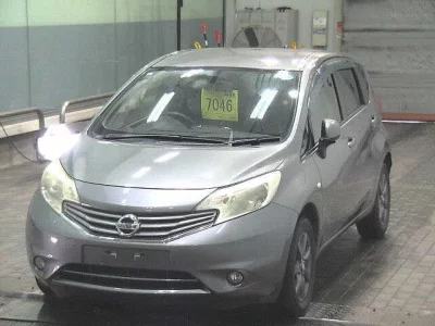 Nissan NOTE  с аукциона в Японии