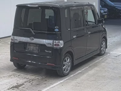 Daihatsu TANTO  с аукциона в Японии