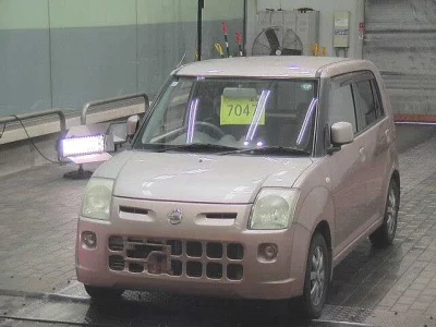 Nissan PINO