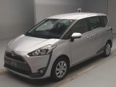 Toyota SIENTA  с аукциона в Японии