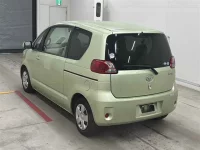 Toyota PORTE лот № 30052 оценка 4  с аукциона в Японии 1