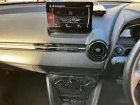 Mazda MAZDA2 лот № 30053 оценка 4  с аукциона в Японии 5