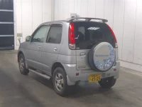Daihatsu TERIOS KID лот № 1070 оценка 3  с аукциона в Японии 1