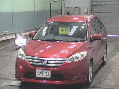 Nissan LAFESTA  с аукциона в Японии