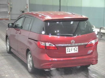 Nissan LAFESTA  с аукциона в Японии