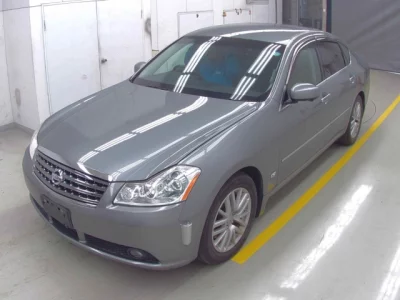 Nissan FUGA  с аукциона в Японии