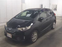 Honda FIT лот № 1075 оценка 3.5  с аукциона в Японии 3